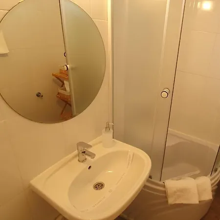 Apartment Maison H *